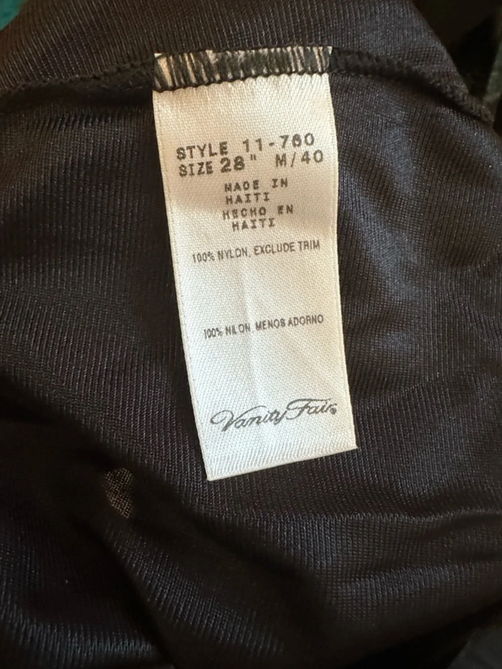 Vintage 90’s/Y2K Vanity Fair Black Half Slip with Lace Trim Size Medium - Picture 2 of 7